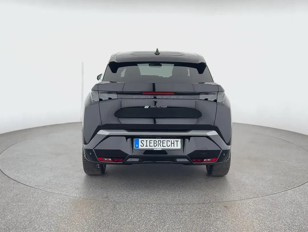 Peugeot 3008 - Thumbnail 4