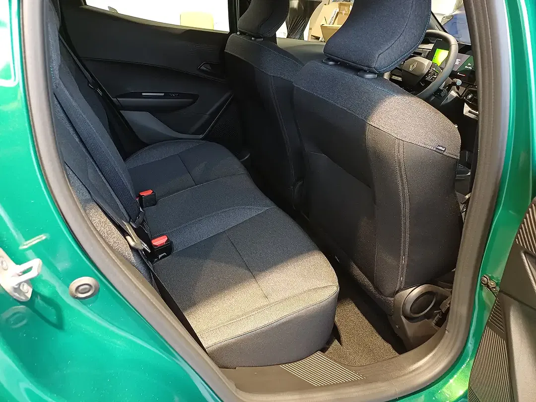 Renault Clio - Thumbnail 10
