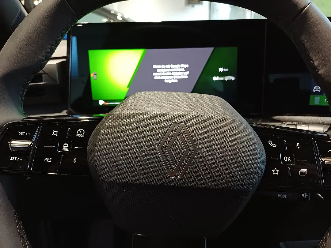 Renault Clio - Thumbnail 8
