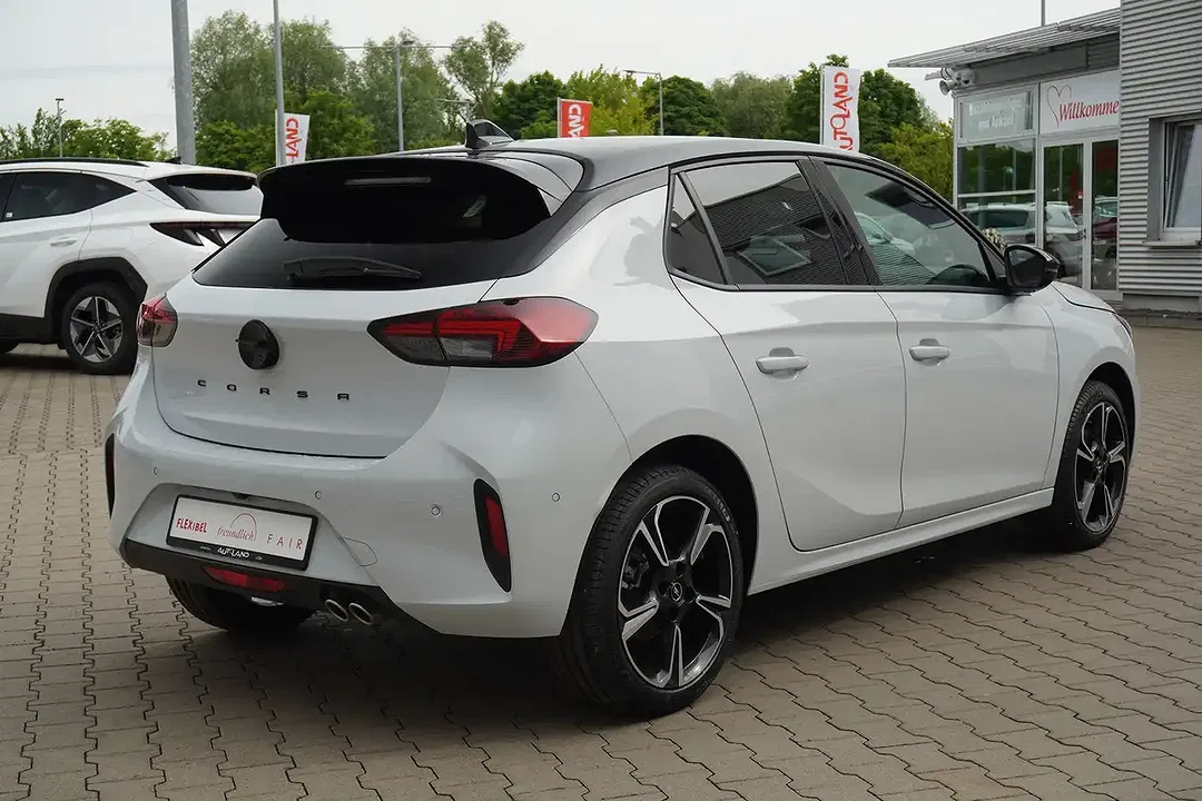 Opel Corsa - Thumbnail 5