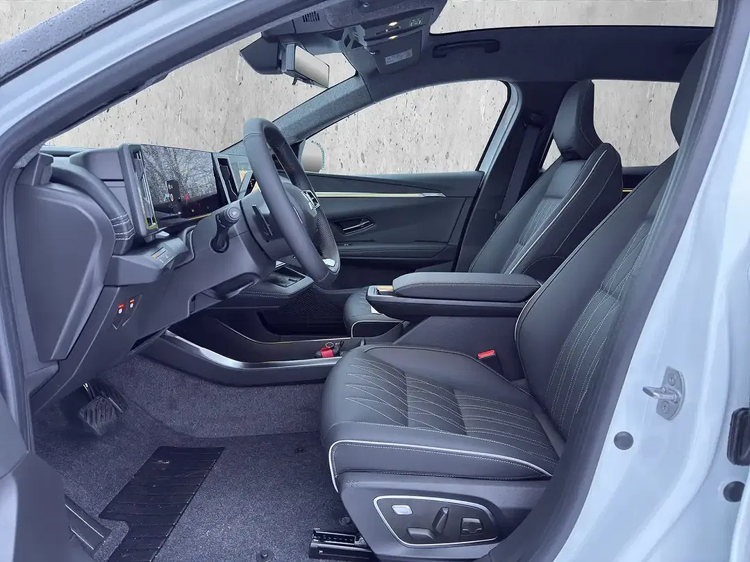 Mitsubishi Eclipse Cross - Thumbnail 9