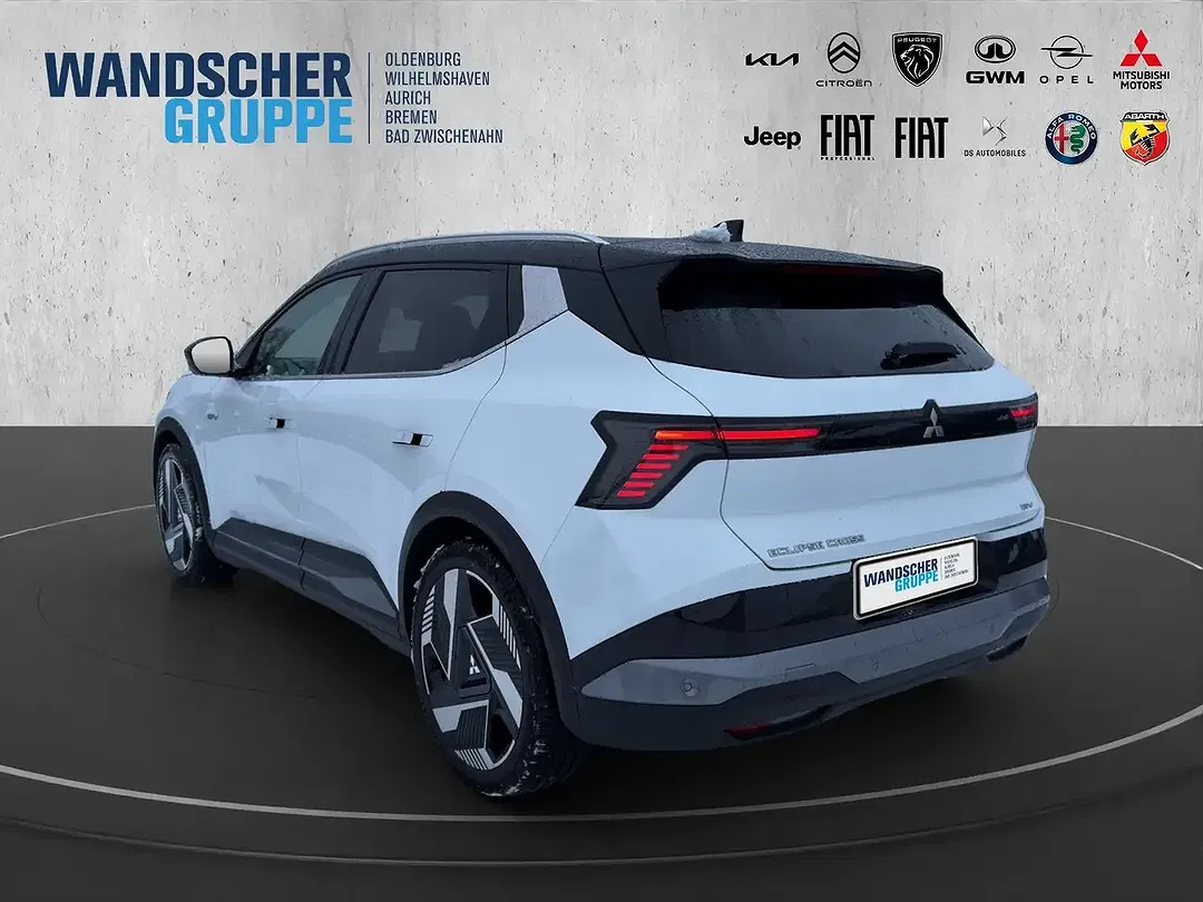Mitsubishi Eclipse Cross - Thumbnail 3