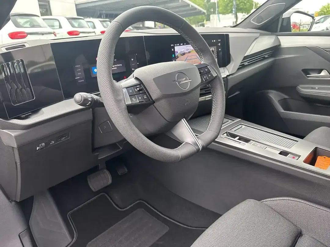 Opel Astra - Thumbnail 7