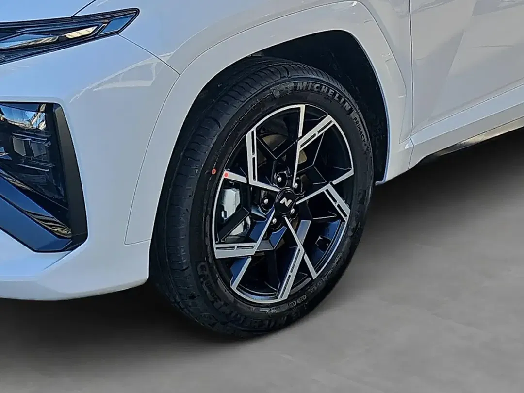 Hyundai TUCSON - Thumbnail 6