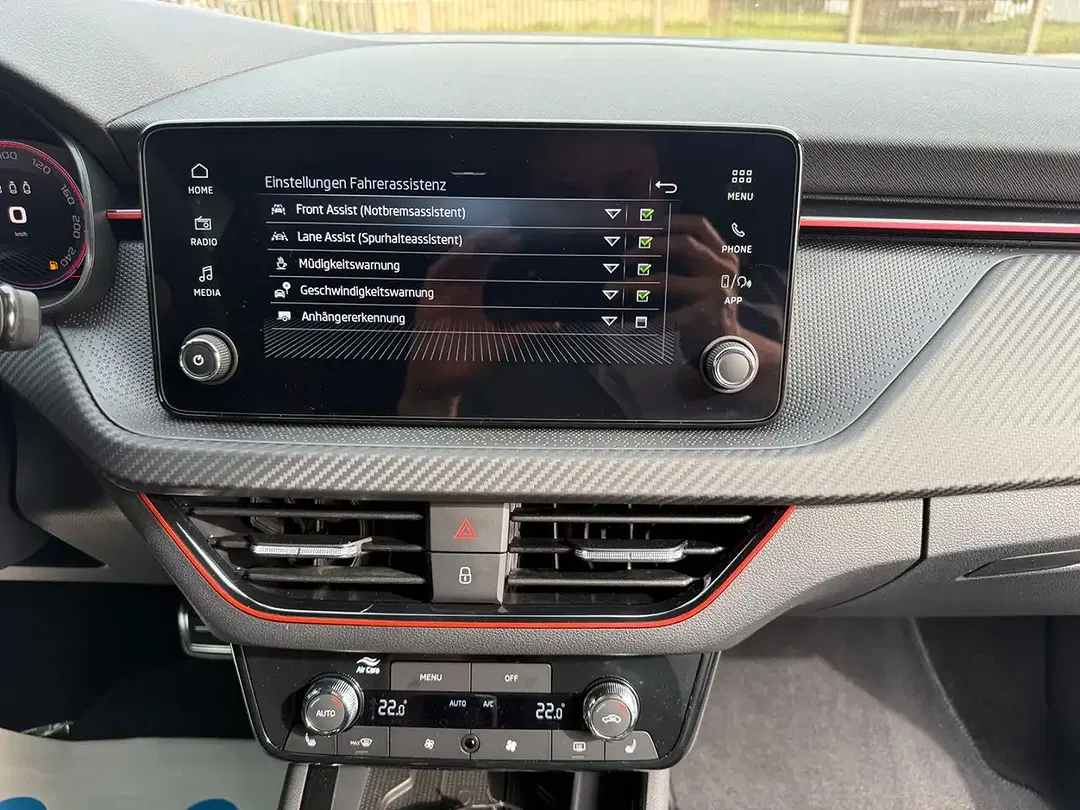 Skoda Scala - Thumbnail 11