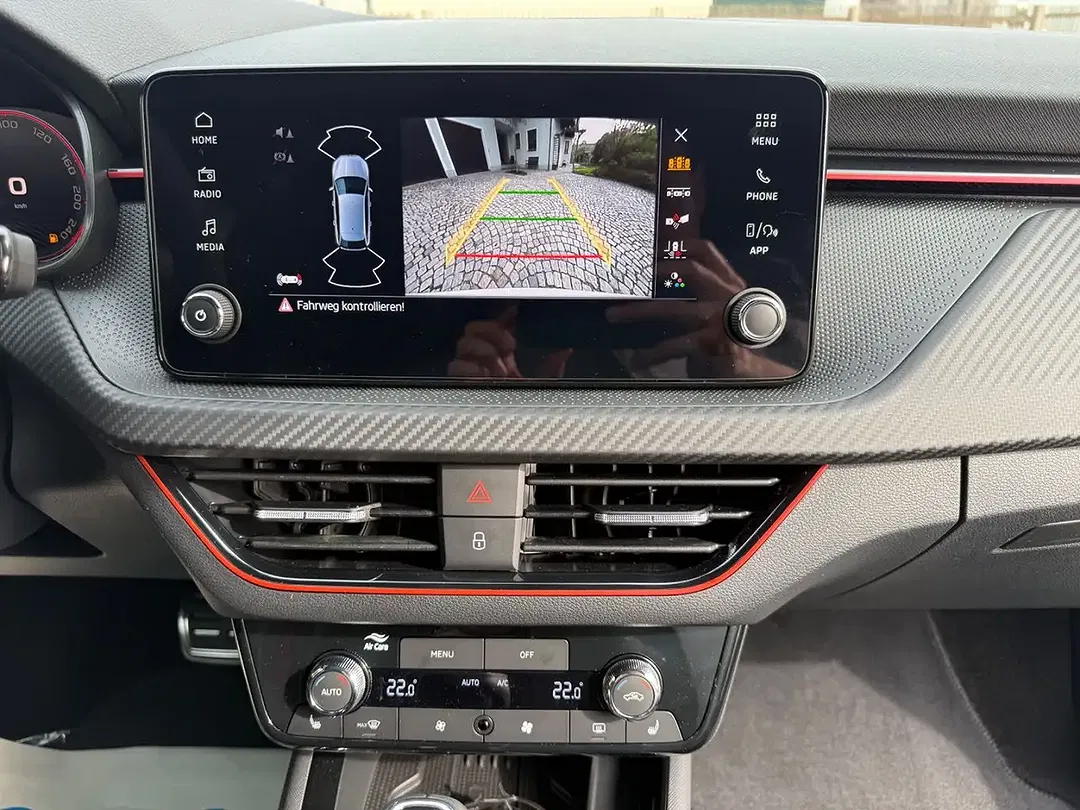 Skoda Scala - Thumbnail 13