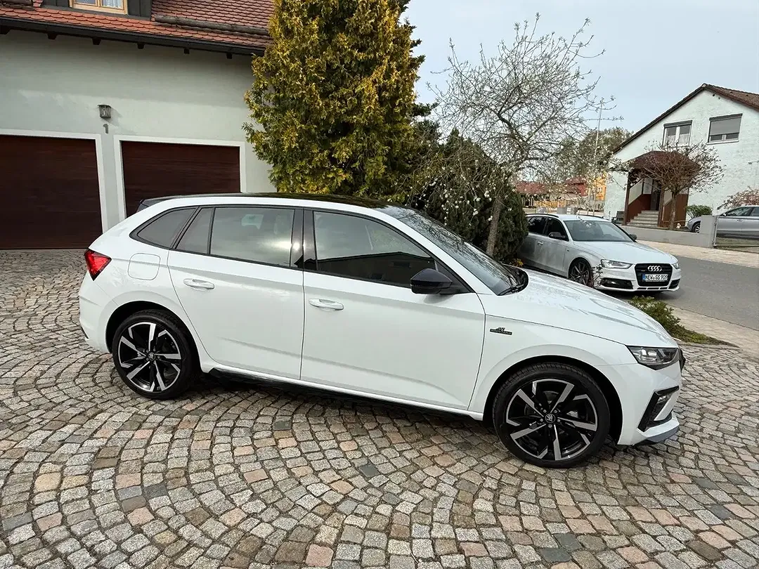 Skoda Scala - Thumbnail 3