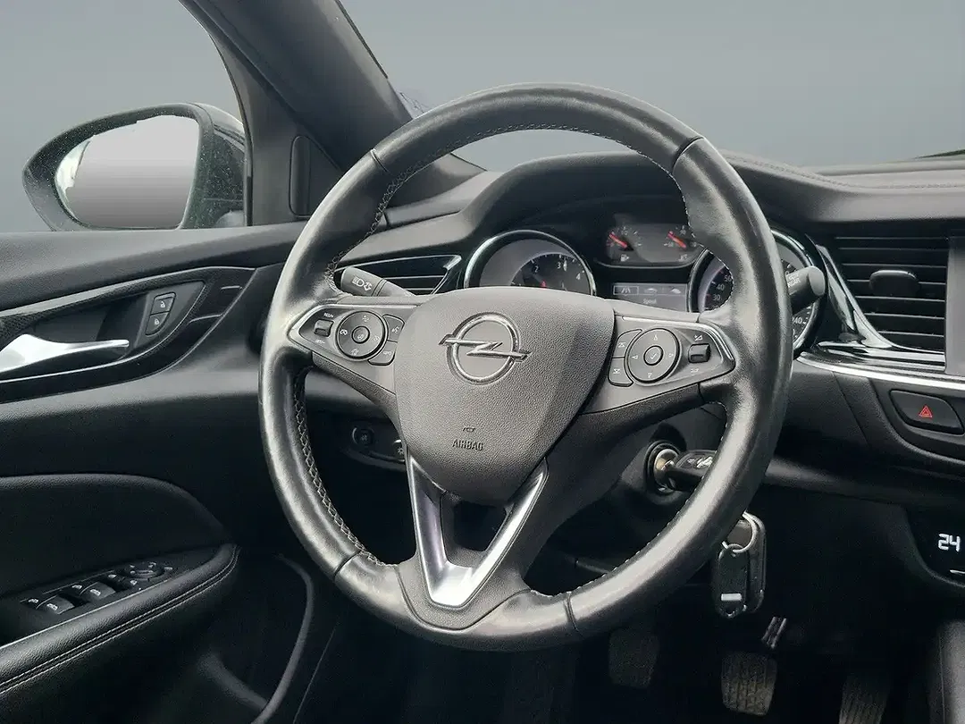 Opel Insignia - Thumbnail 13