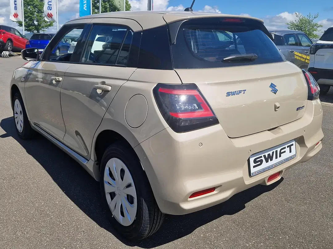 Suzuki Swift - Thumbnail 12