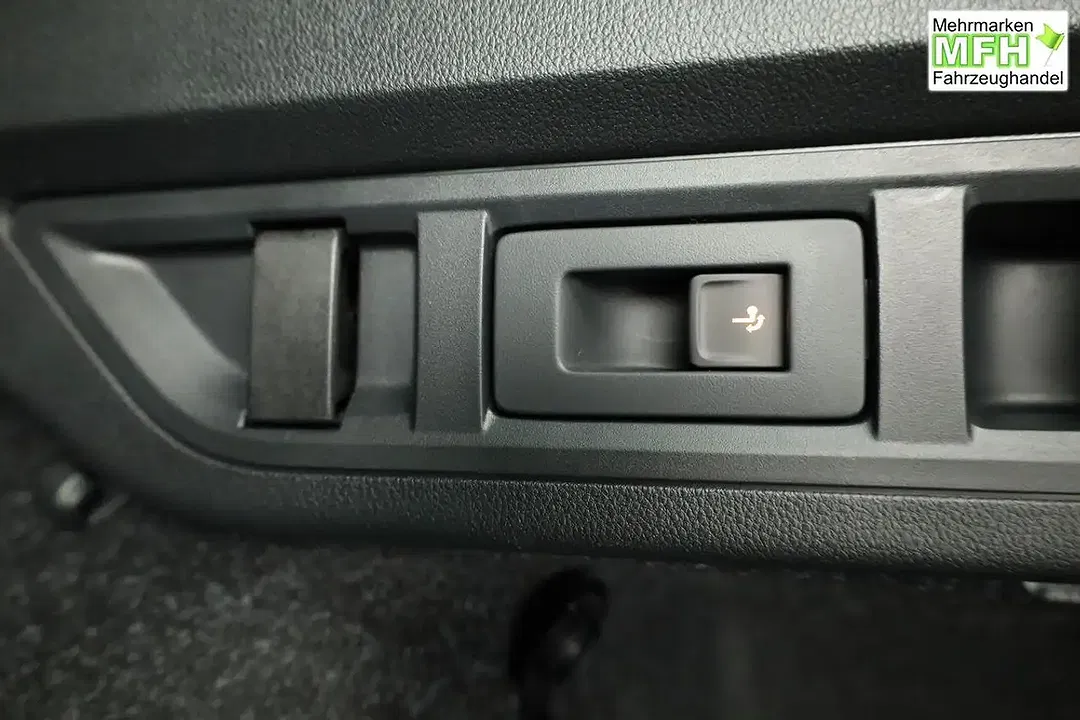 Skoda Octavia - Thumbnail 15