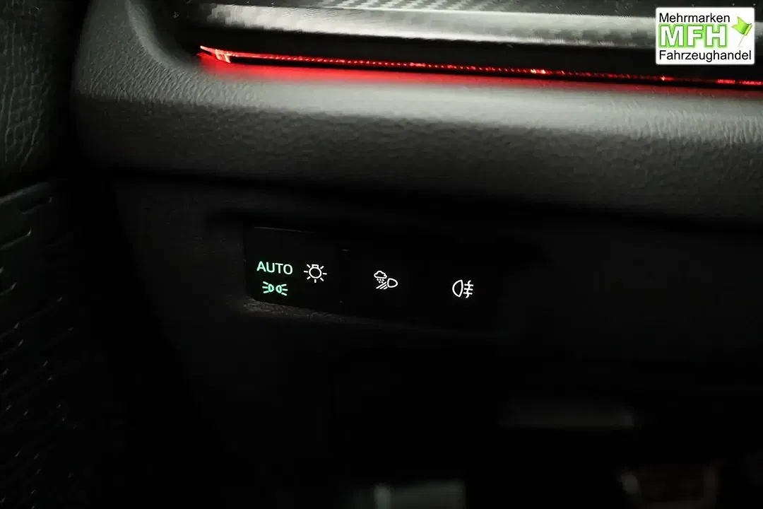 Skoda Octavia - Thumbnail 8