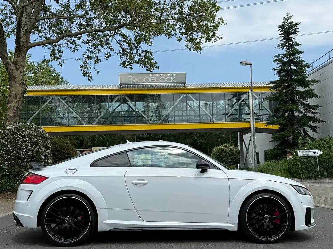Audi TT - Thumbnail 8