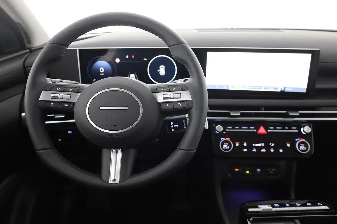 Hyundai TUCSON - Thumbnail 9