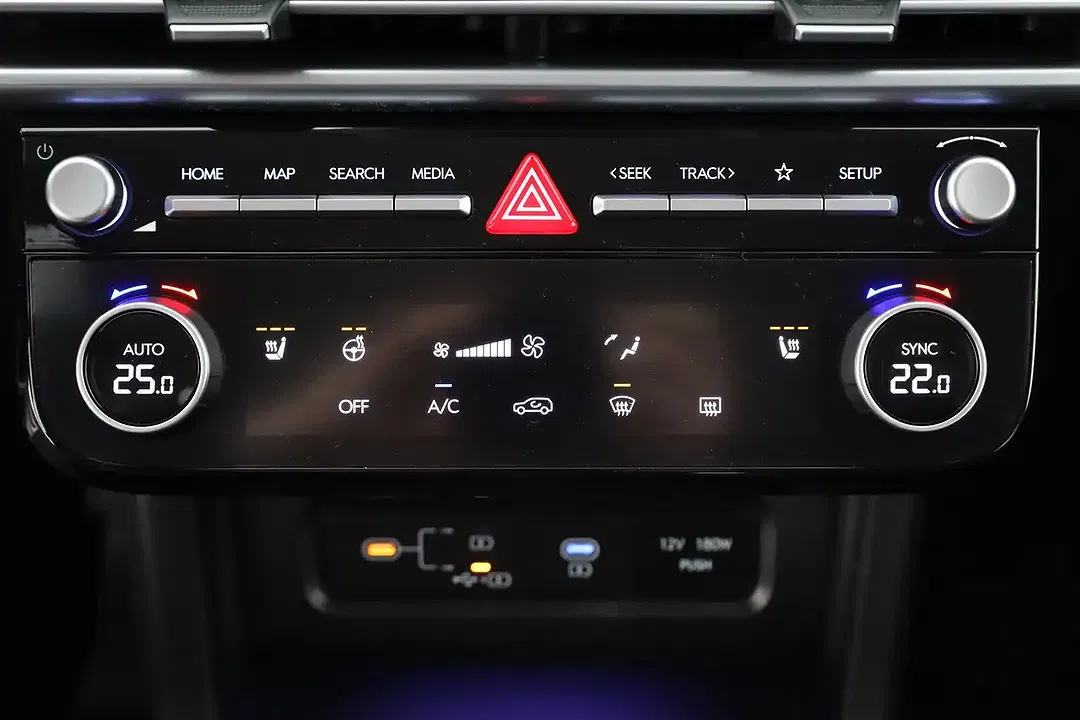 Hyundai TUCSON - Thumbnail 11