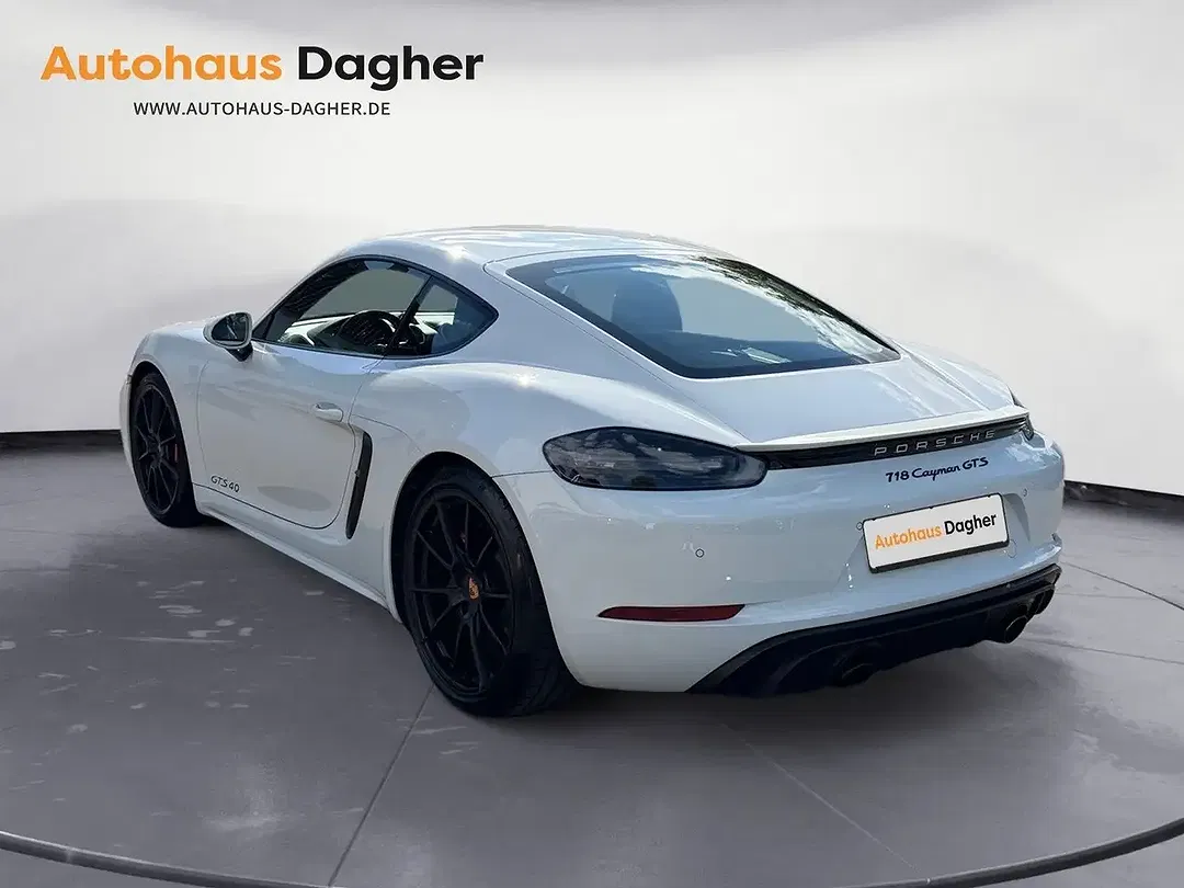 Porsche Cayman - Thumbnail 3