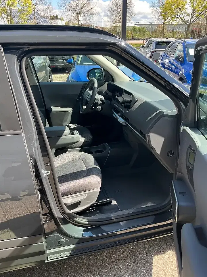 Kia EV2 - Thumbnail 11