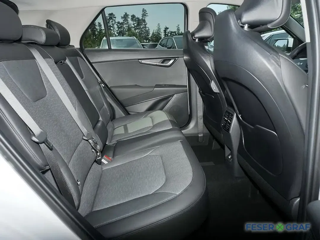 Kia Niro - Thumbnail 5