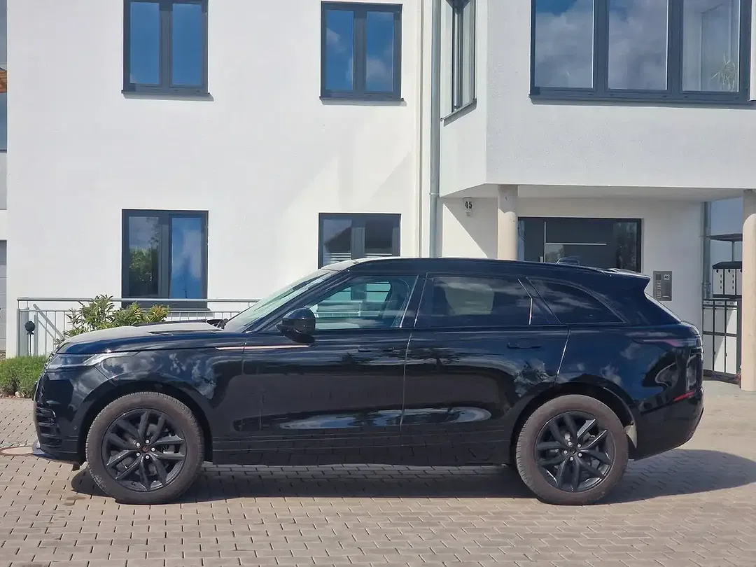 Land Rover Range Rover Velar - Thumbnail 15