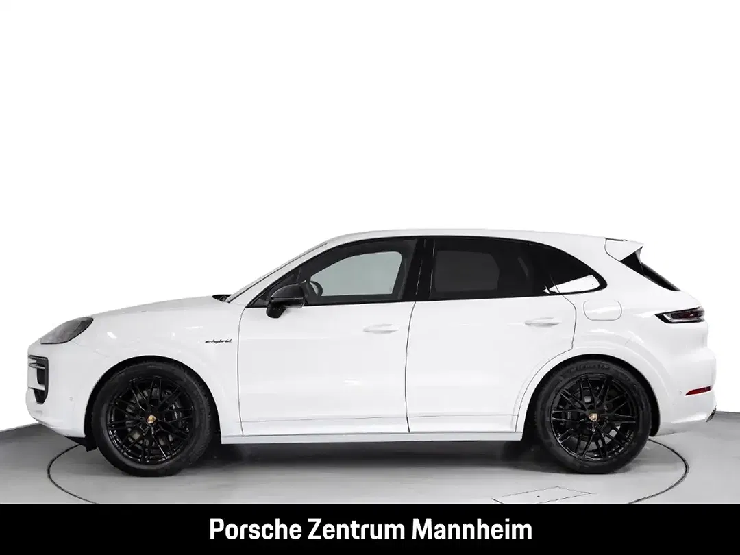 Porsche Cayenne - Thumbnail 2