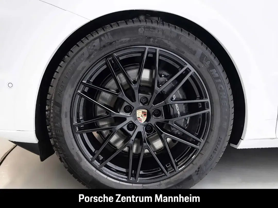 Porsche Cayenne - Thumbnail 8