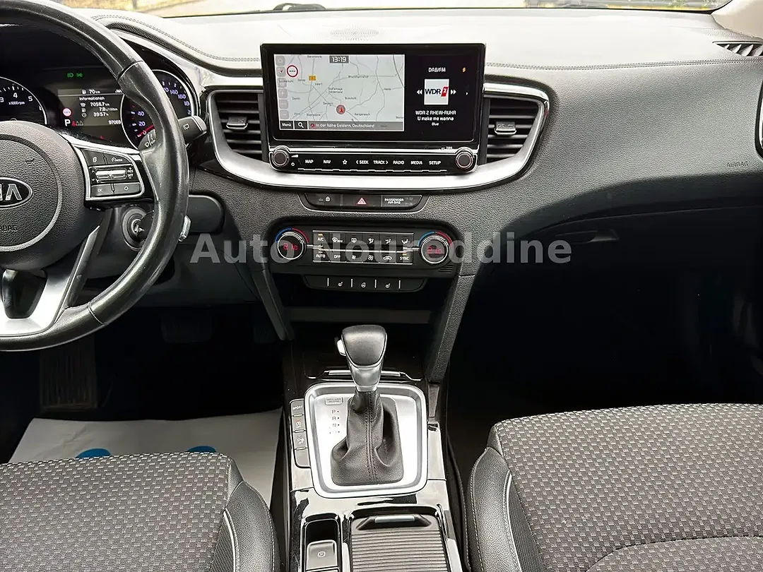 Kia XCeed - Thumbnail 10