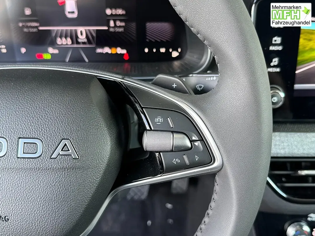 Skoda Scala - Thumbnail 14