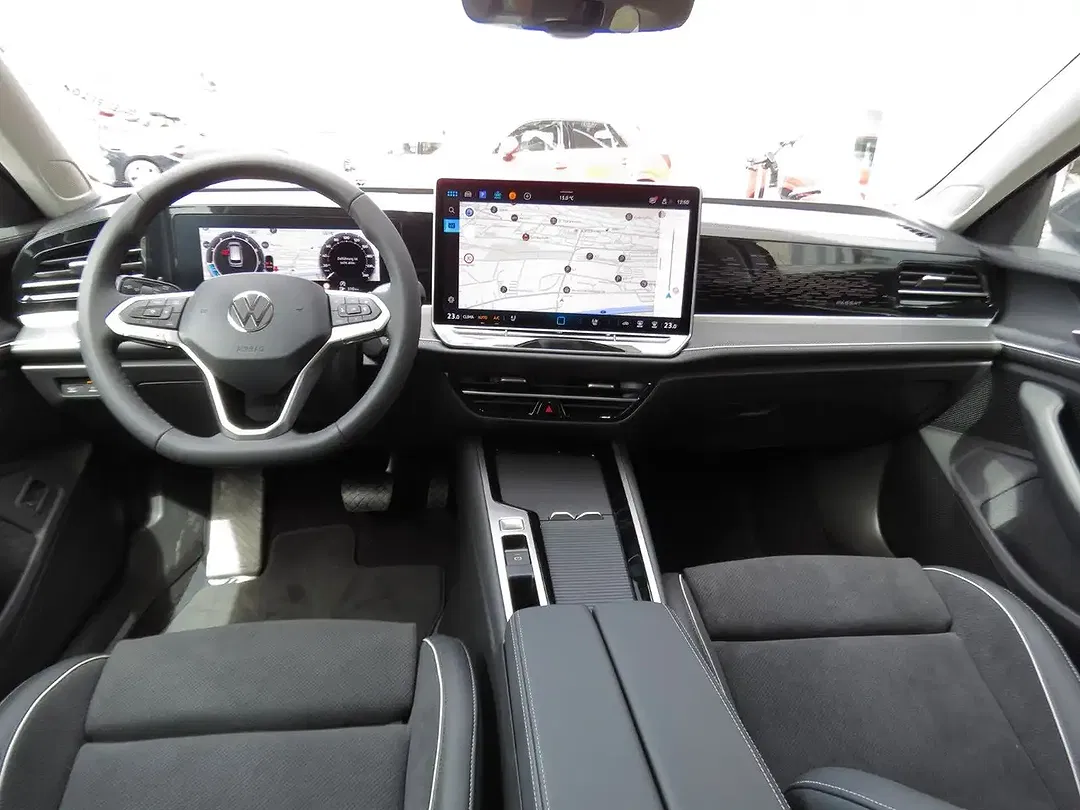 Volkswagen Passat Variant - Thumbnail 5