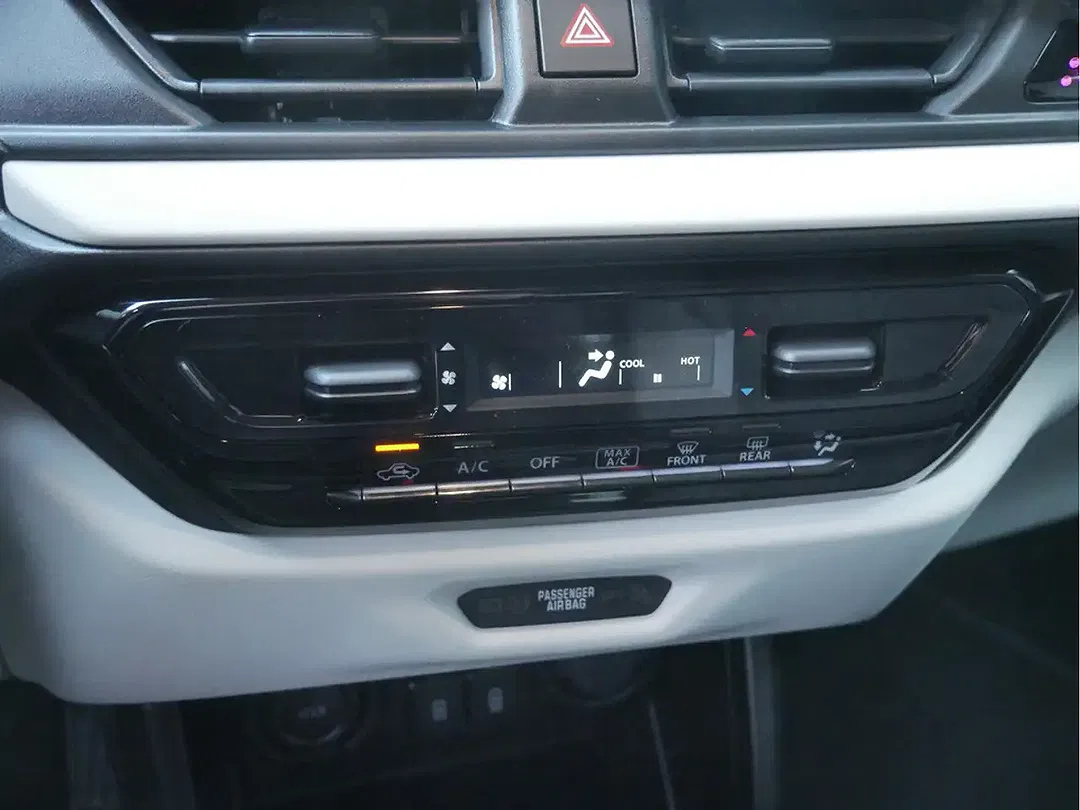 Suzuki Swift - Thumbnail 15