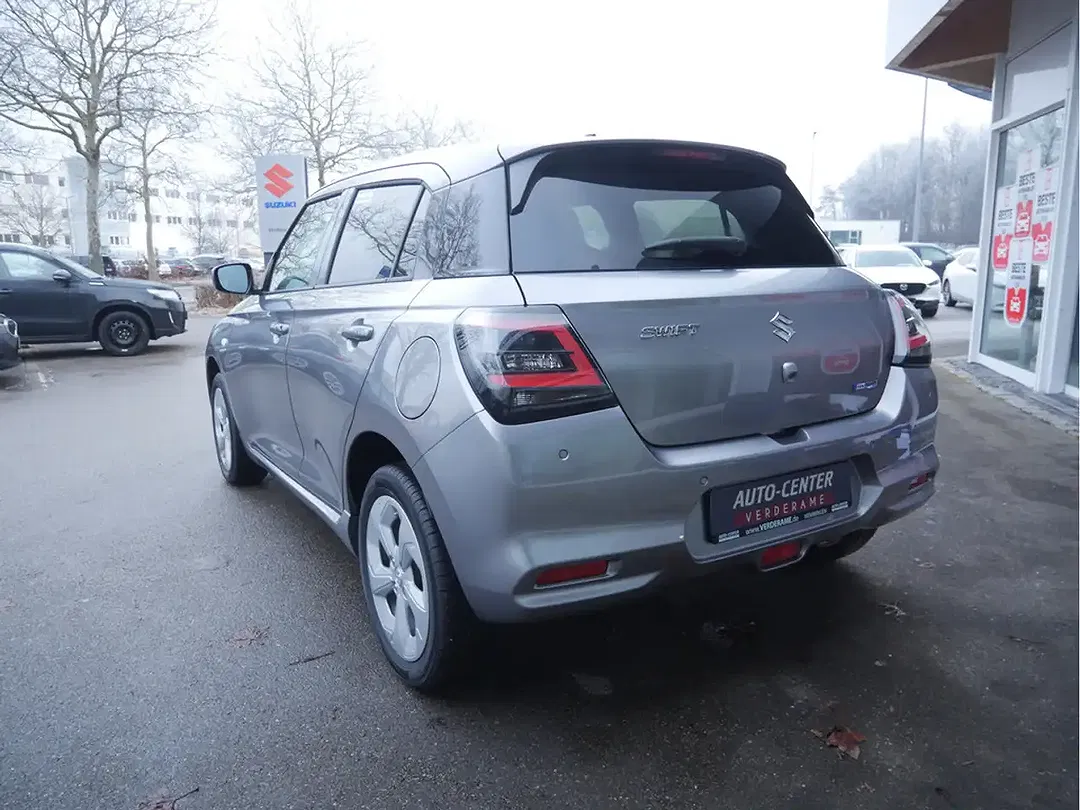 Suzuki Swift - Thumbnail 6