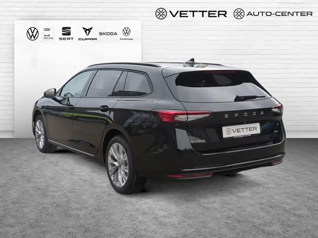 Skoda Superb - Thumbnail 4