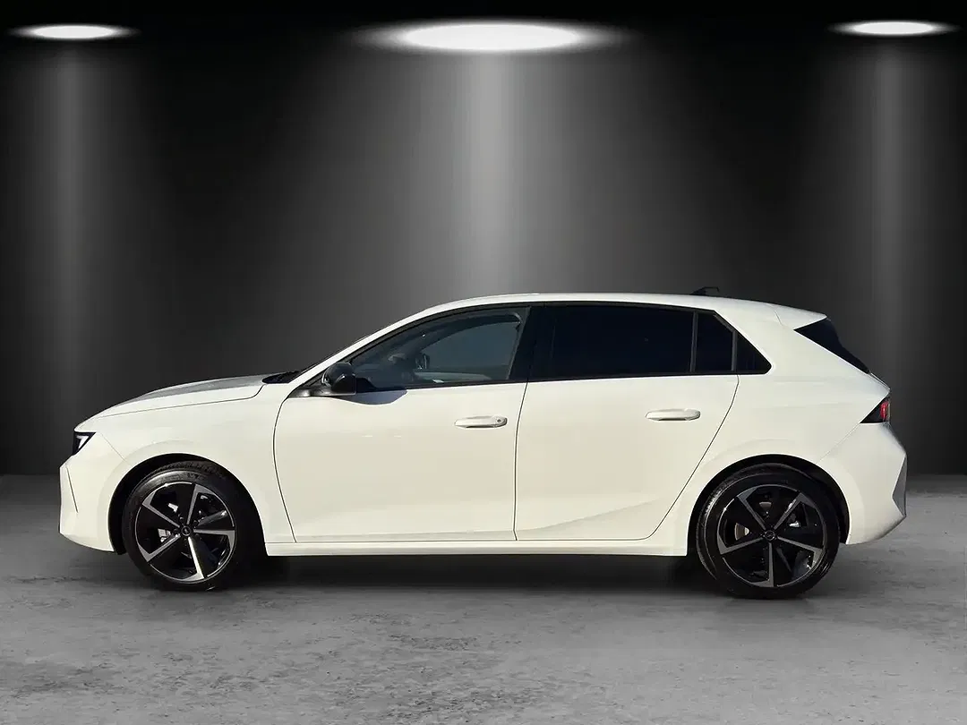 Opel Astra - Thumbnail 2
