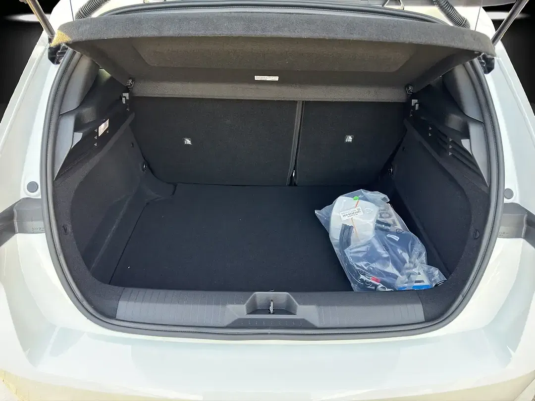 Opel Astra - Thumbnail 7