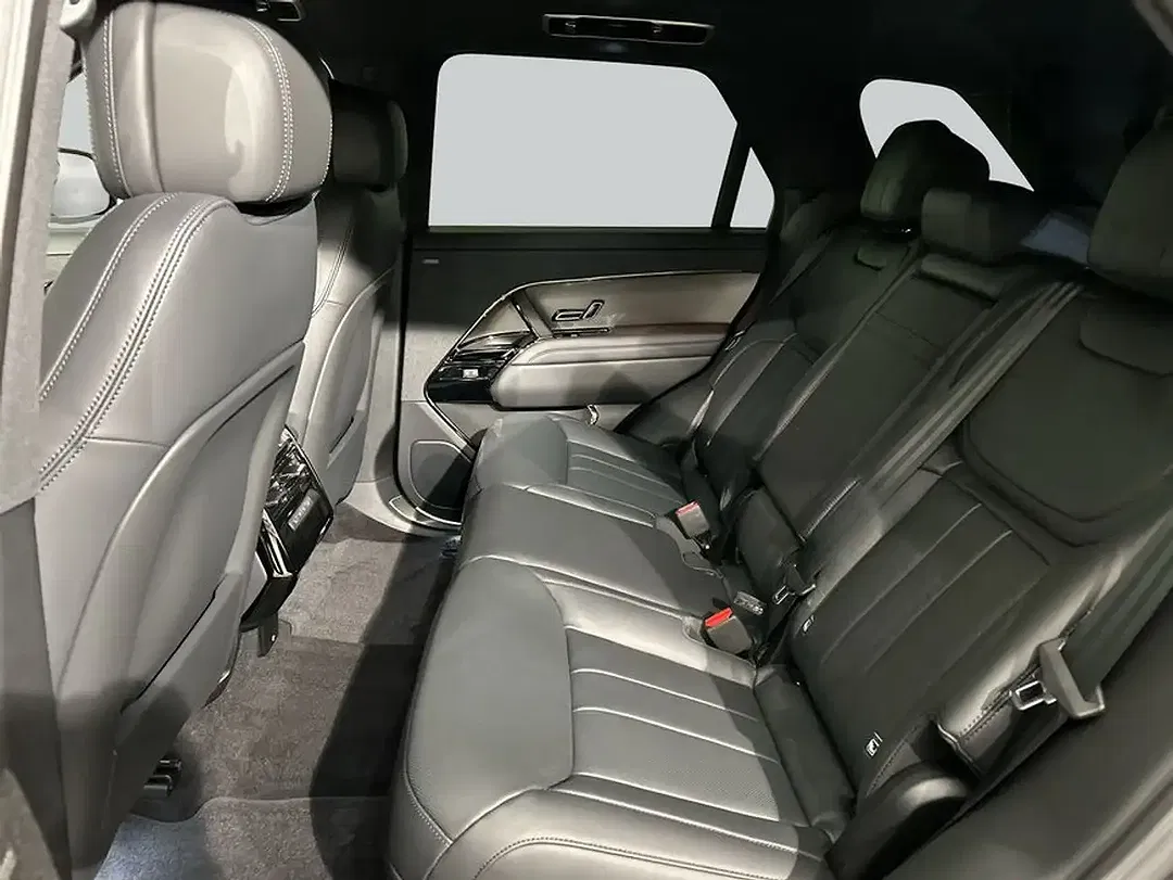 Land Rover Range Rover Sport - Thumbnail 5