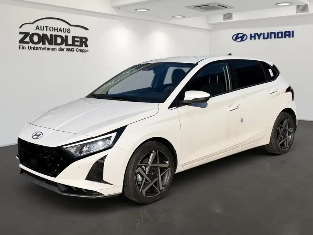 Hyundai i20 - Thumbnail 1