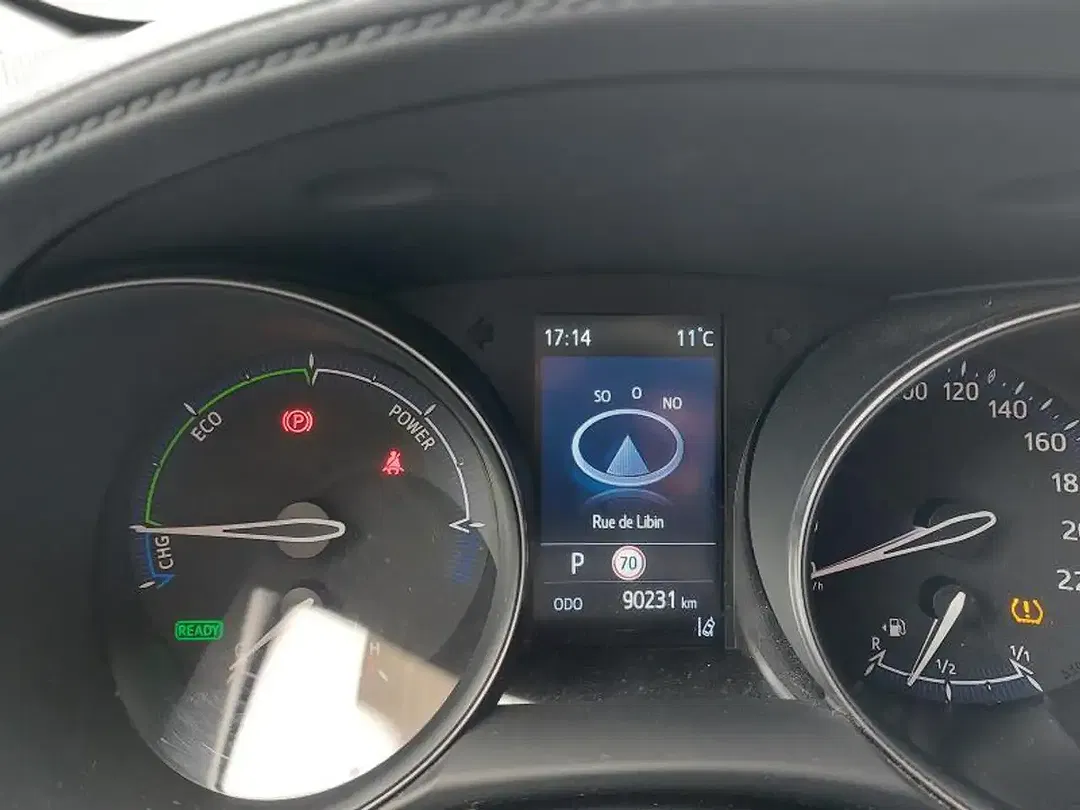 Toyota C-HR - Thumbnail 4