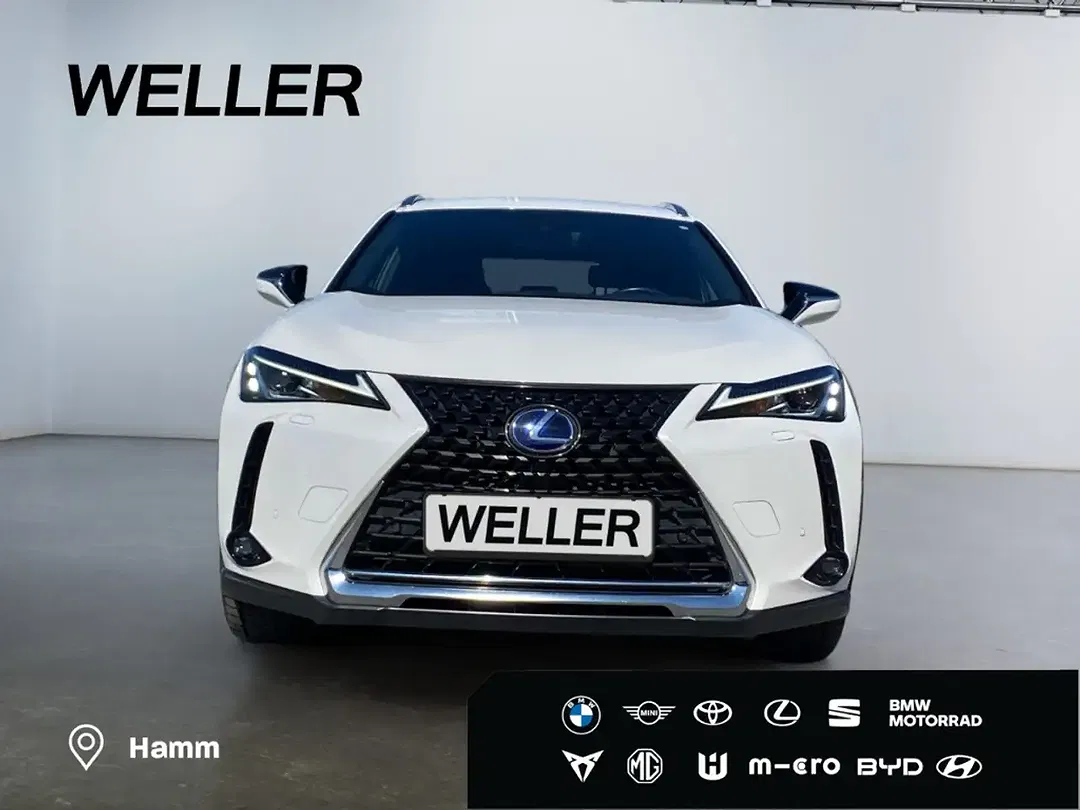 Lexus UX 250h - Thumbnail 2