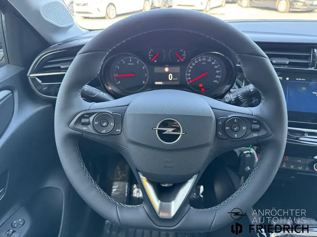 Opel Corsa - Thumbnail 9
