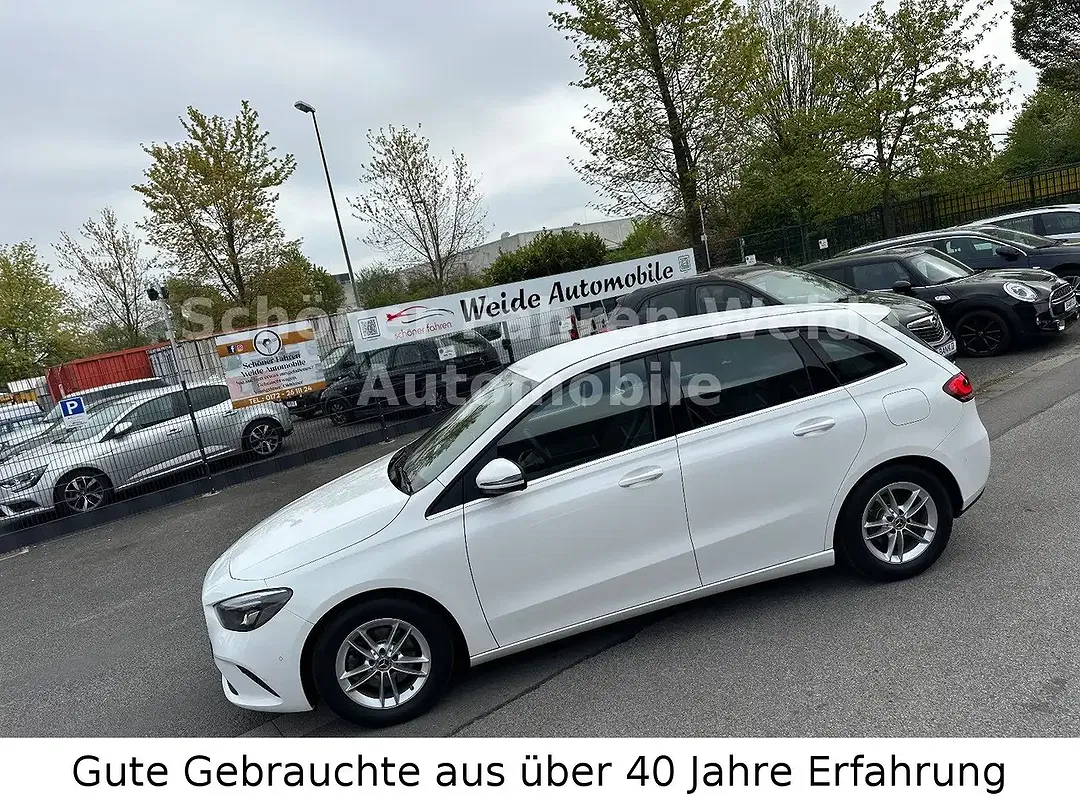 Mercedes-Benz B 180 - Thumbnail 11