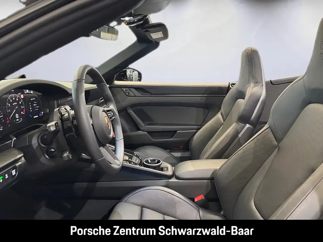 Porsche 992 - Thumbnail 13