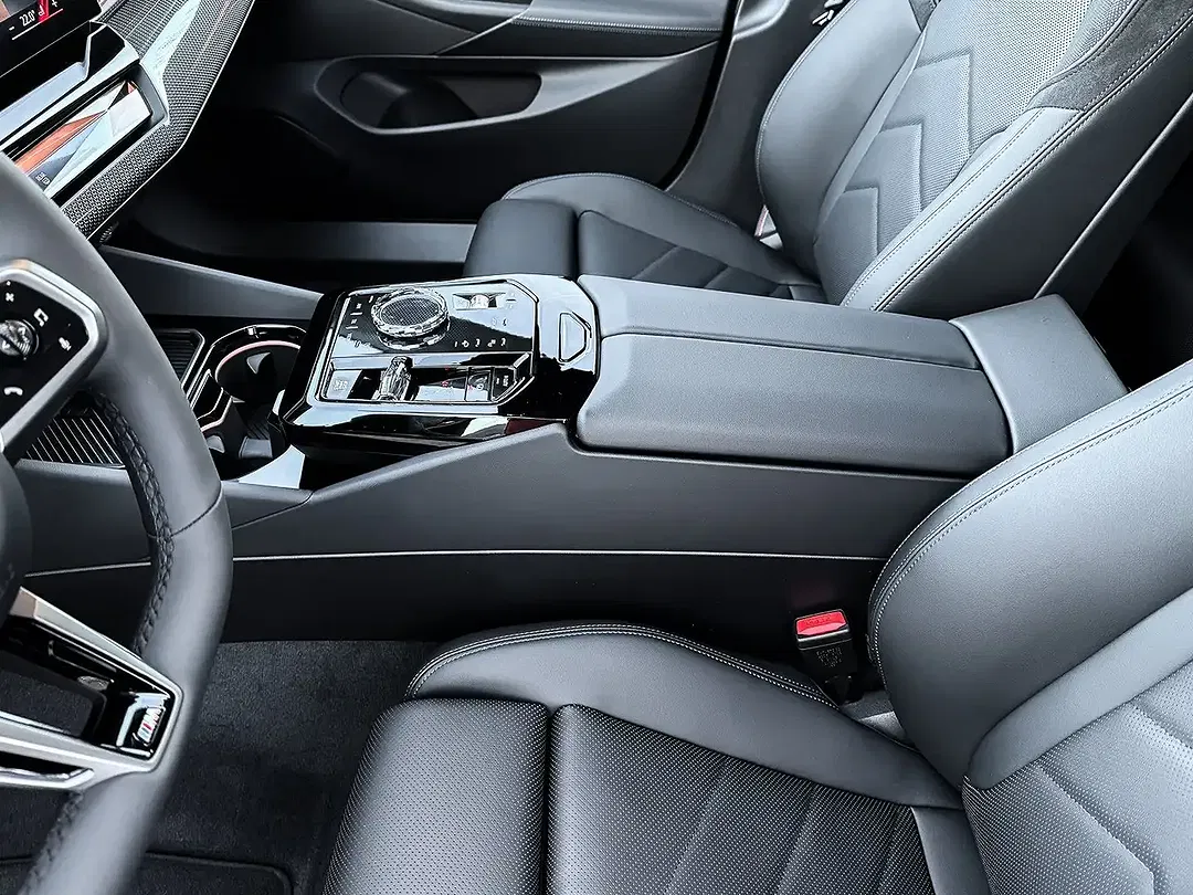 BMW 520 - Thumbnail 13
