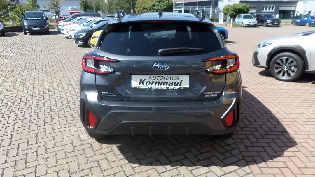 Subaru Crosstrek - Thumbnail 4