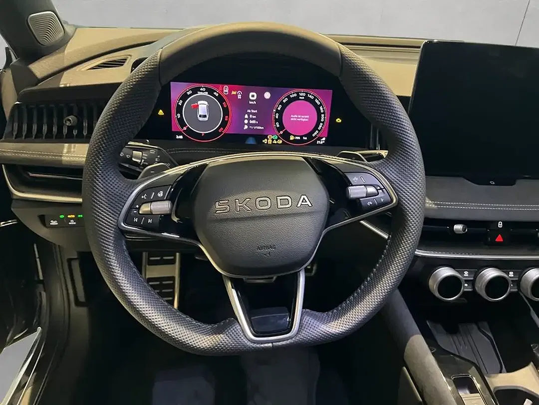 Skoda Superb - Thumbnail 11