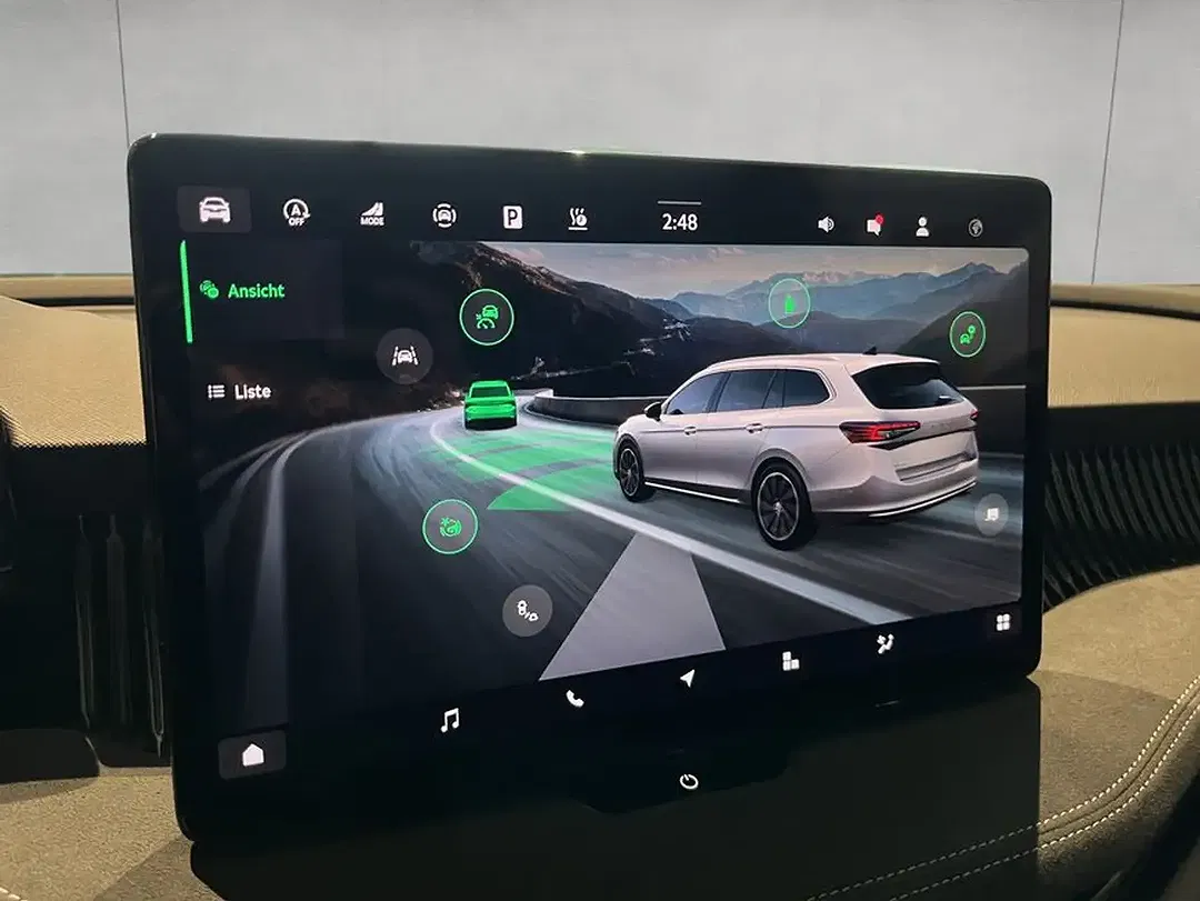 Skoda Superb - Thumbnail 13