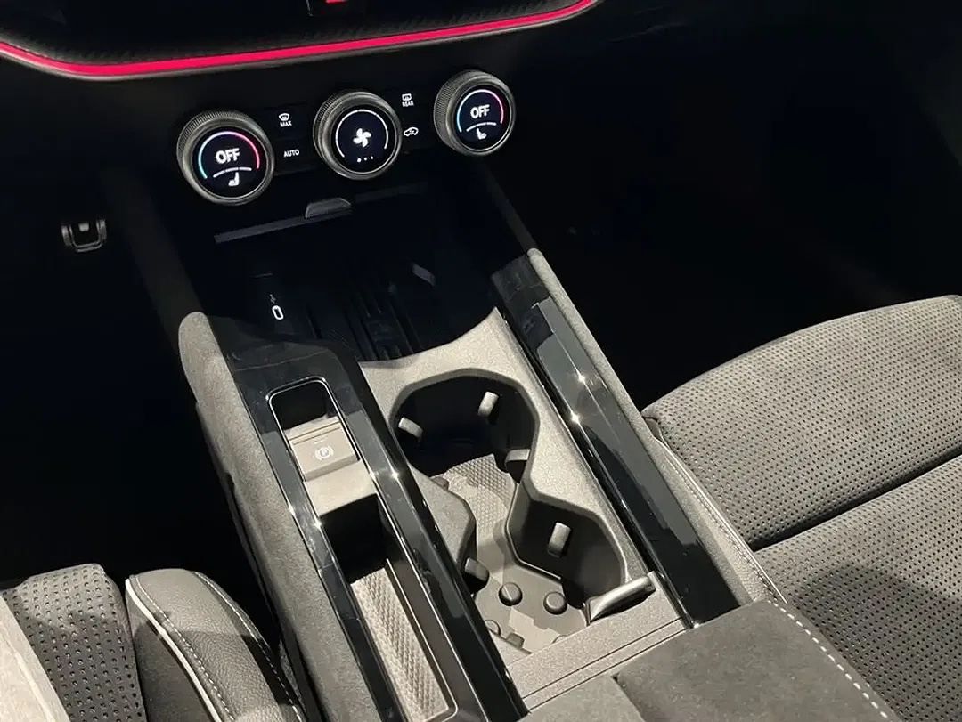 Skoda Superb - Thumbnail 14