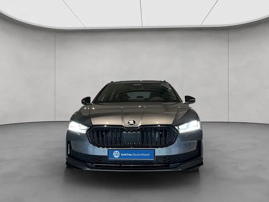 Skoda Superb - Thumbnail 9