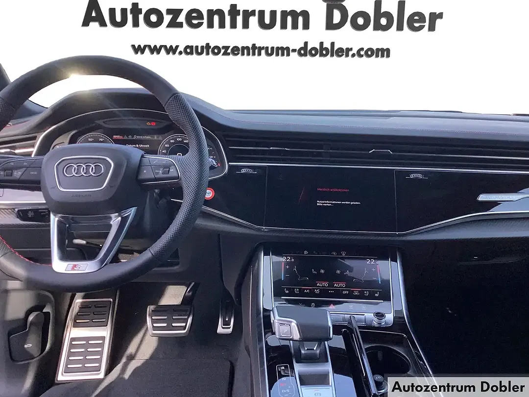 Audi Q8 - Thumbnail 13