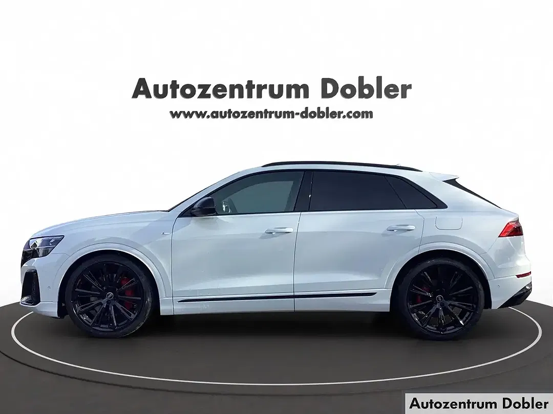 Audi Q8 - Thumbnail 4