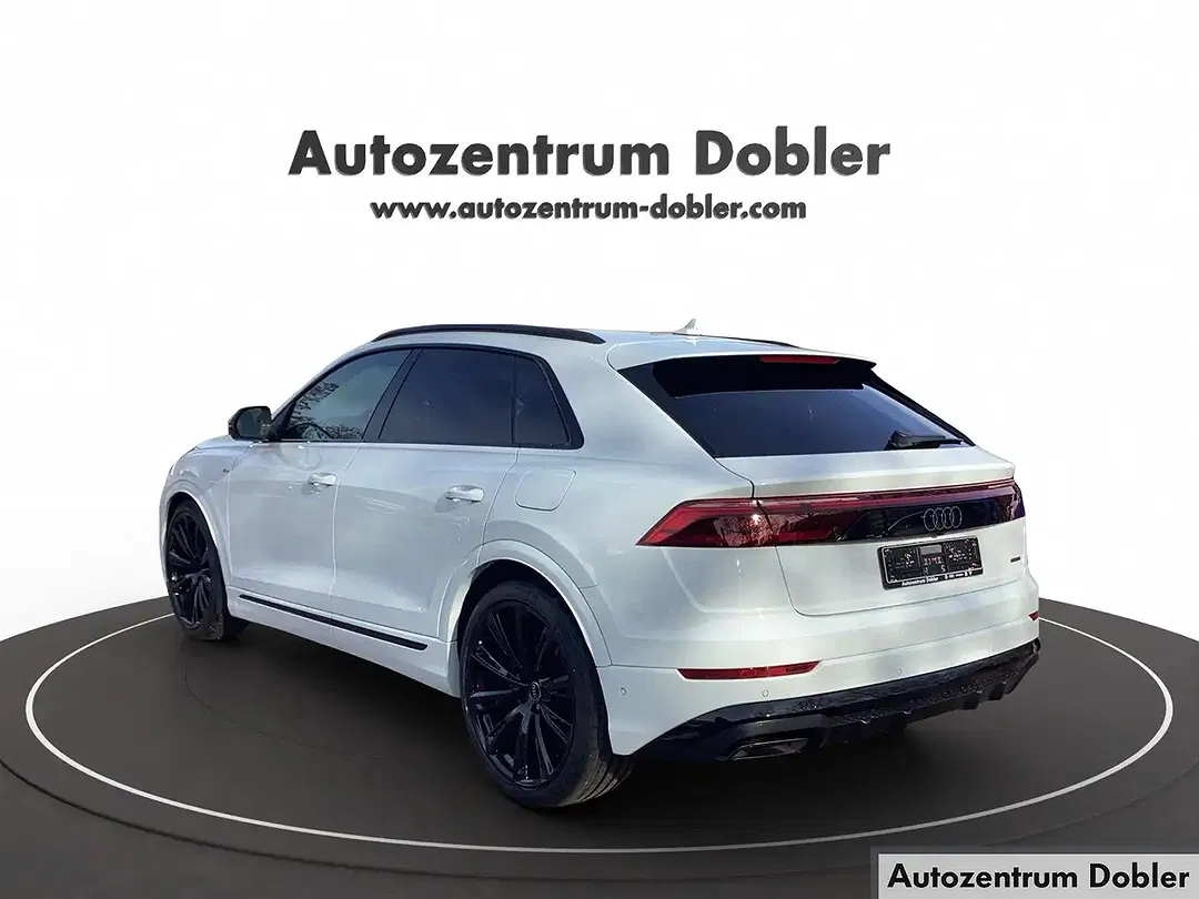 Audi Q8 - Thumbnail 6