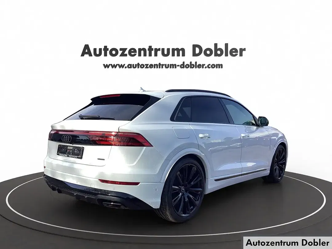 Audi Q8 - Thumbnail 8