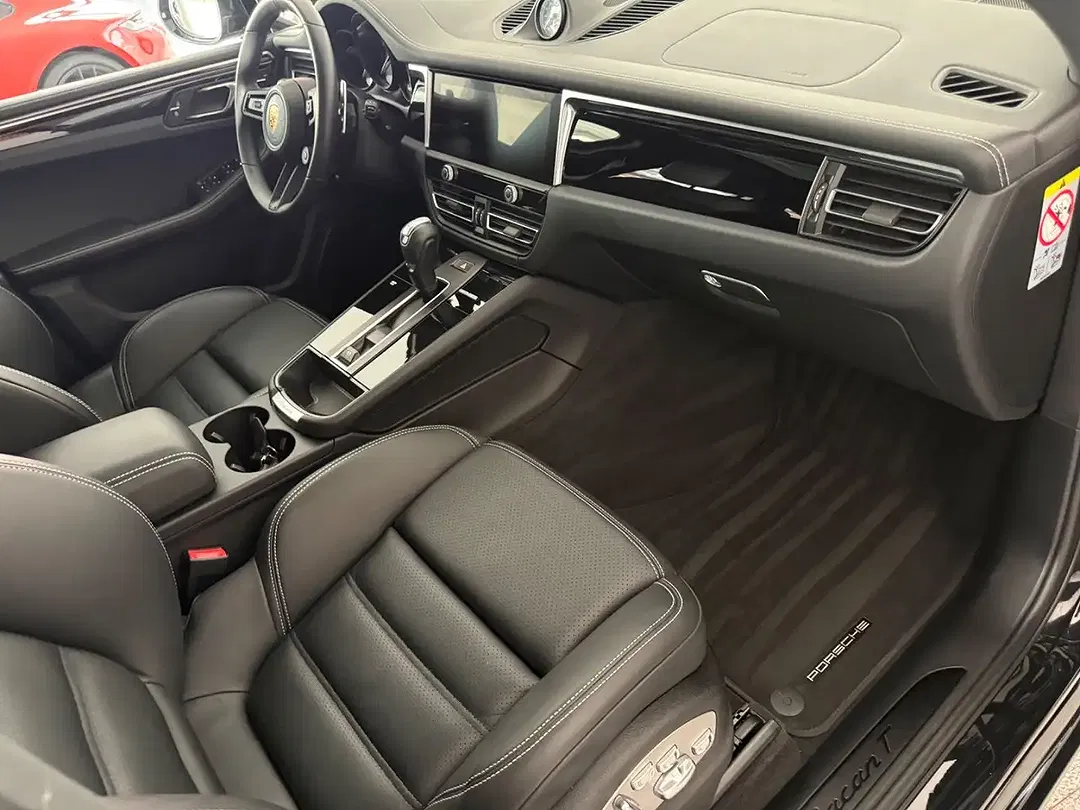 Porsche Macan - Thumbnail 15